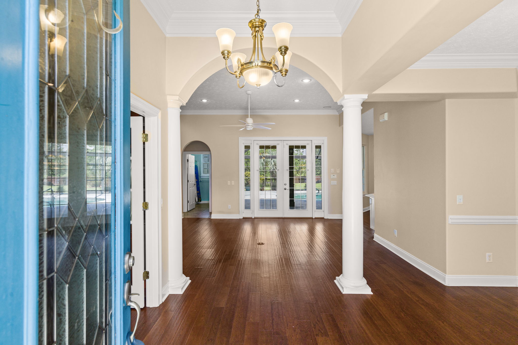 Photo 4