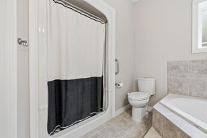  Photo 35