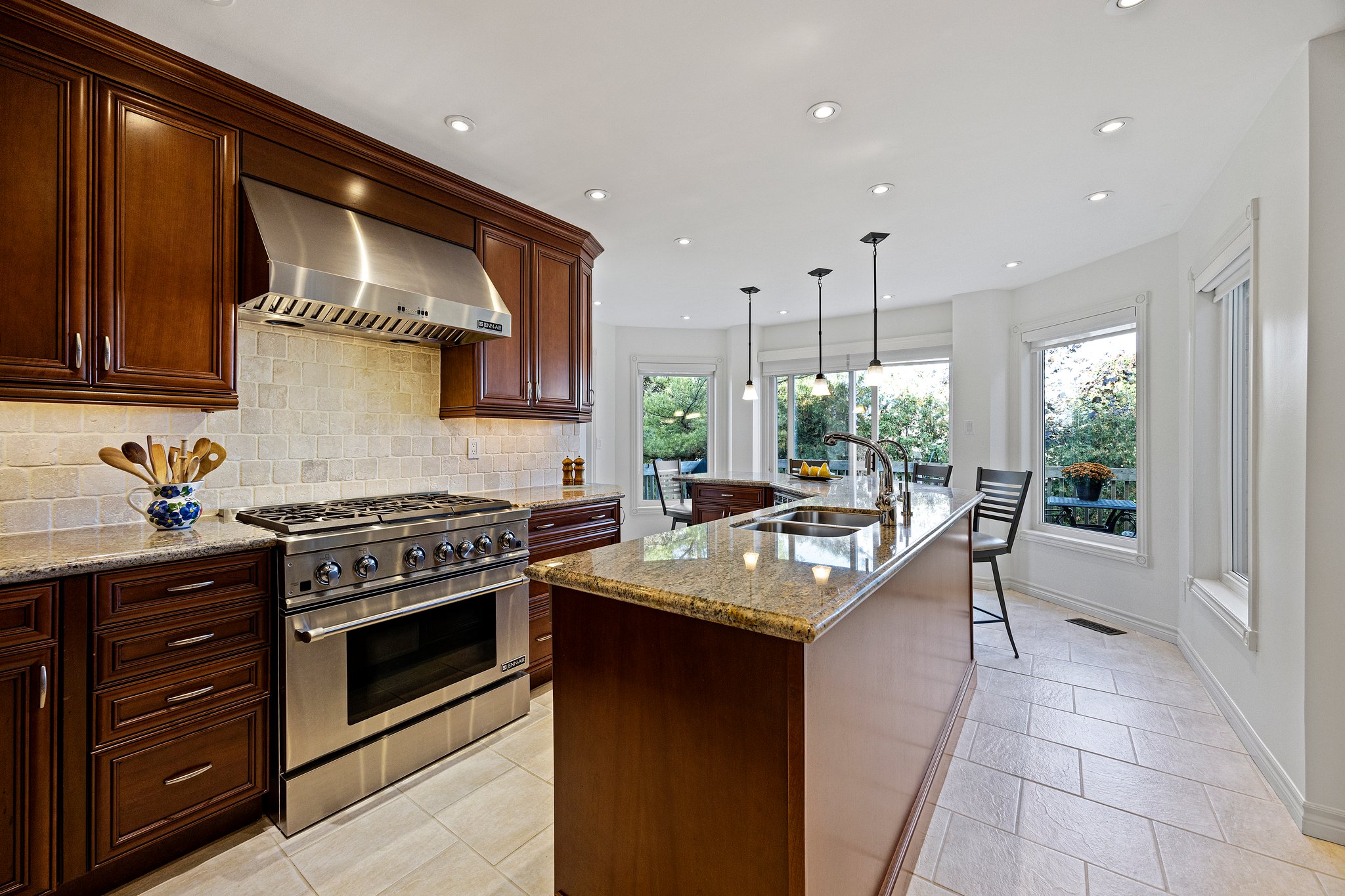 Newmarket property showcase — delivered property photograph 15