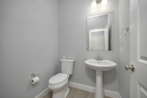  Photo 36