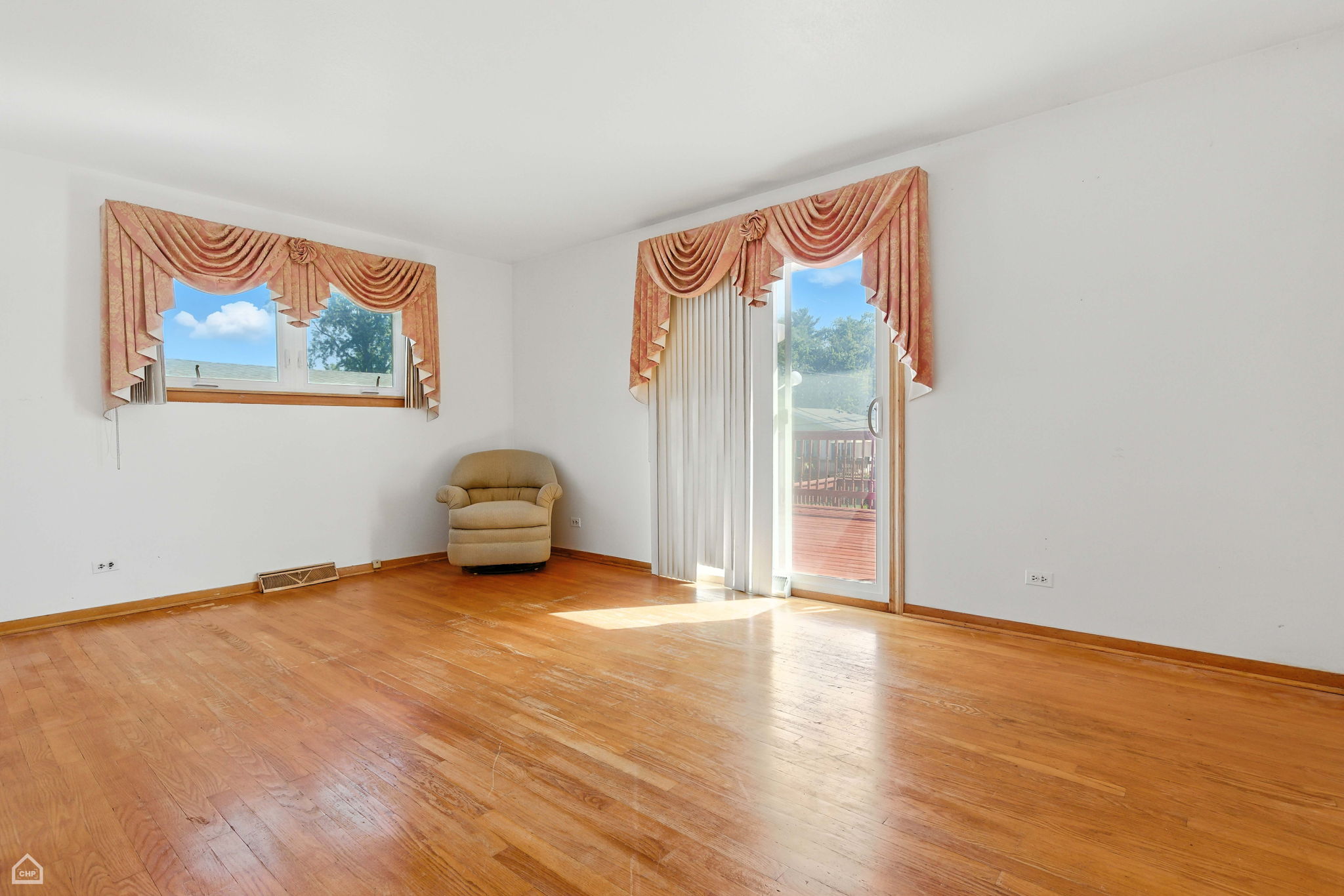 125 N Stratton Ln_023