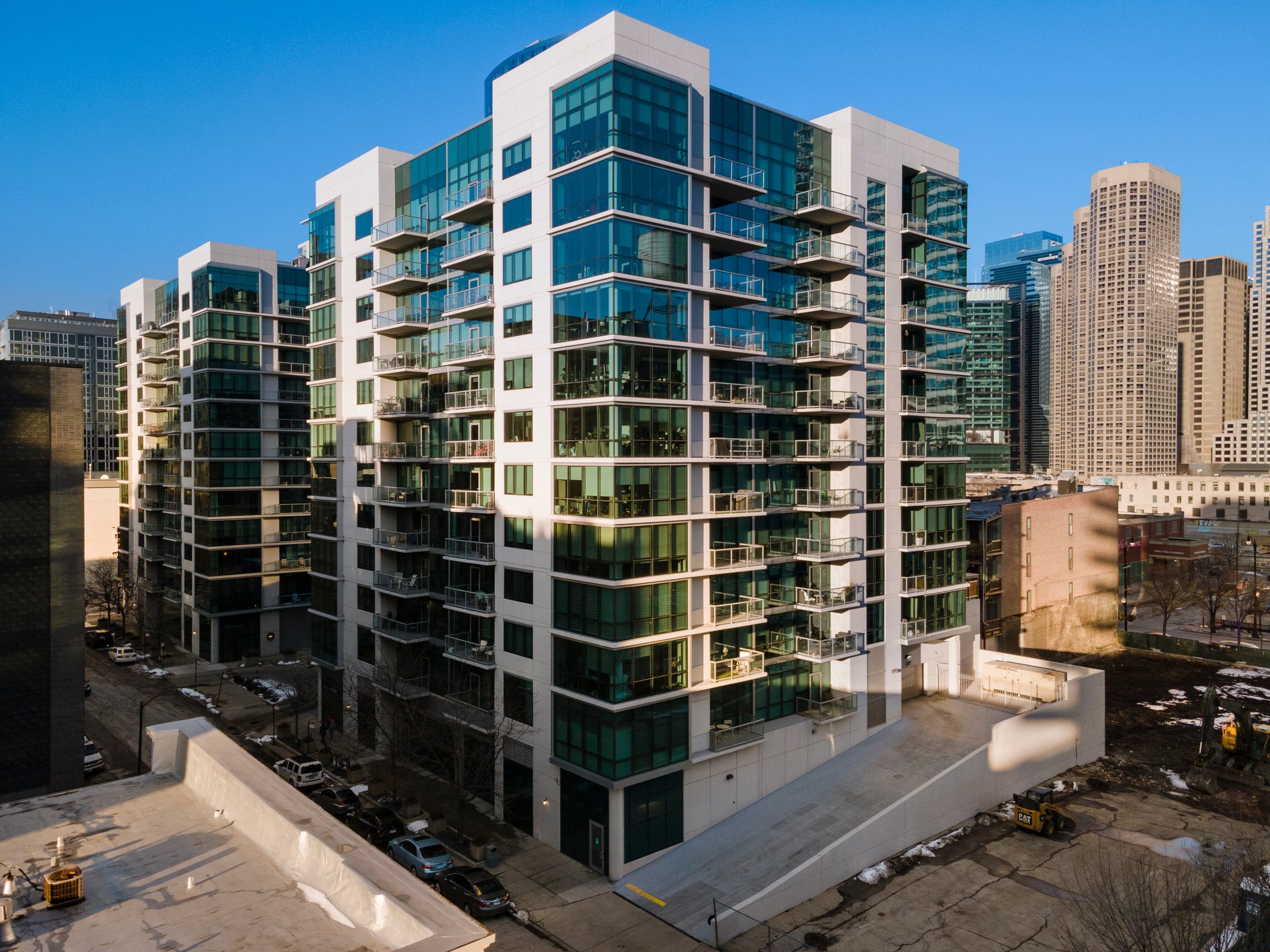 125 S Green St, Chicago, IL 60607, USA