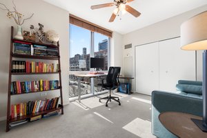 125 S Green St, Chicago, IL 60607, USA Photo 37
