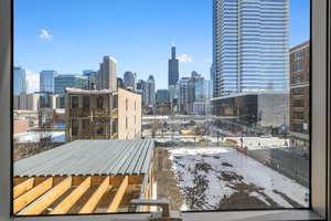 125 S Green St, Chicago, IL 60607, USA Photo 30