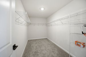  Photo 52