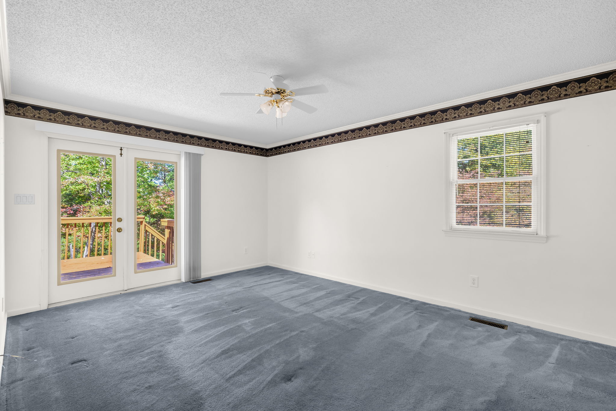 125 Skyline Cir-17