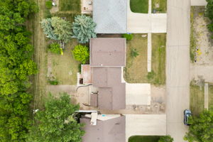  Photo 44