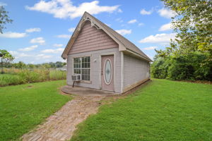  Photo 32