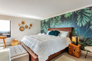 018_125 Surf Way 433