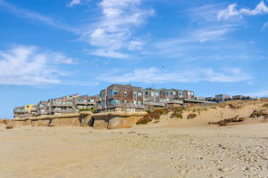 043_125 Surf Way 433