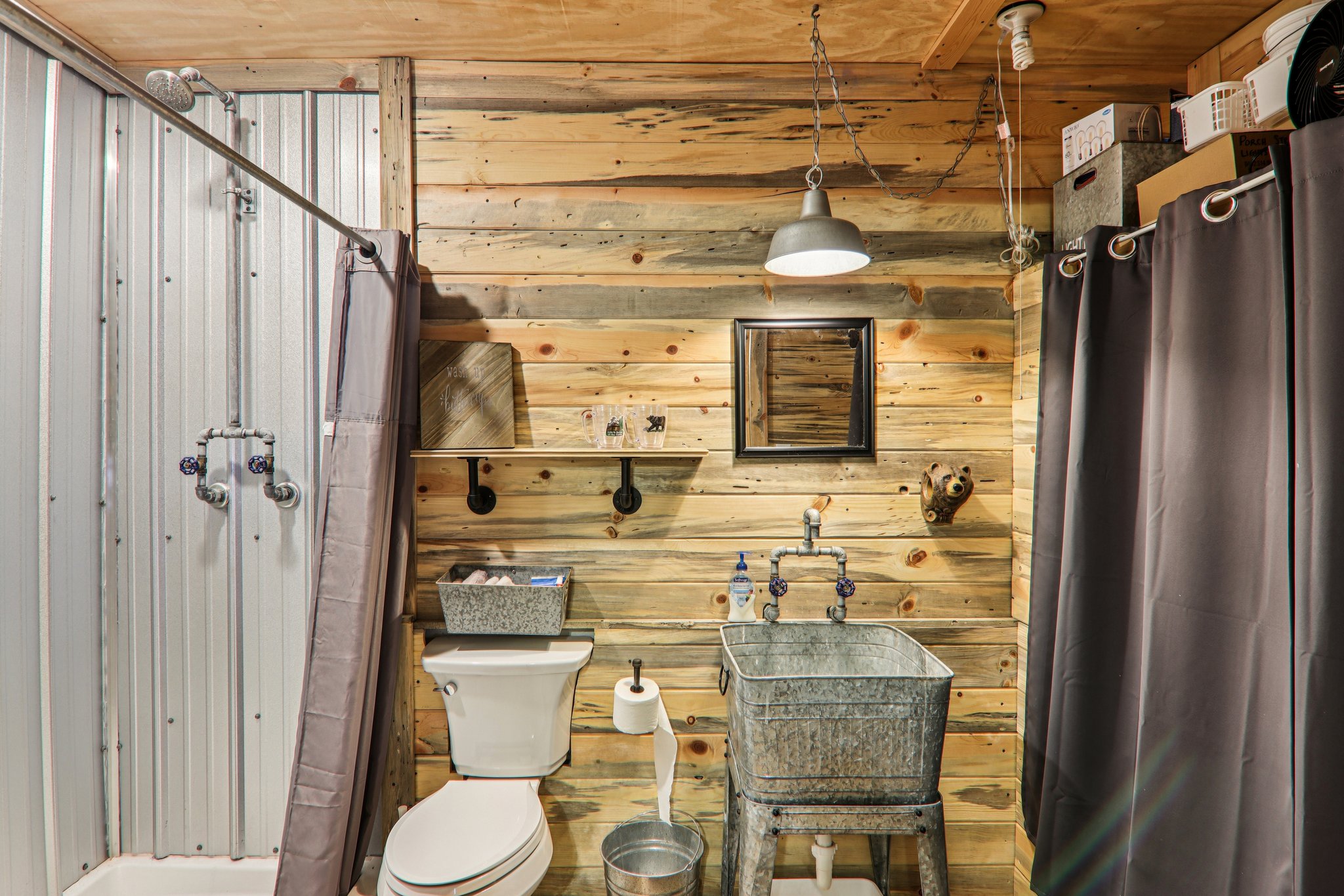 Upward Way-S0402-034.jpg