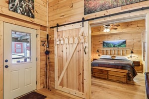 Upward Way-S0402-018.jpg