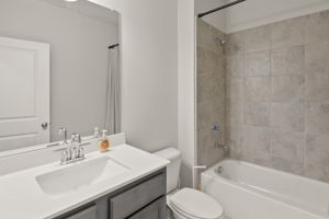  Photo 31