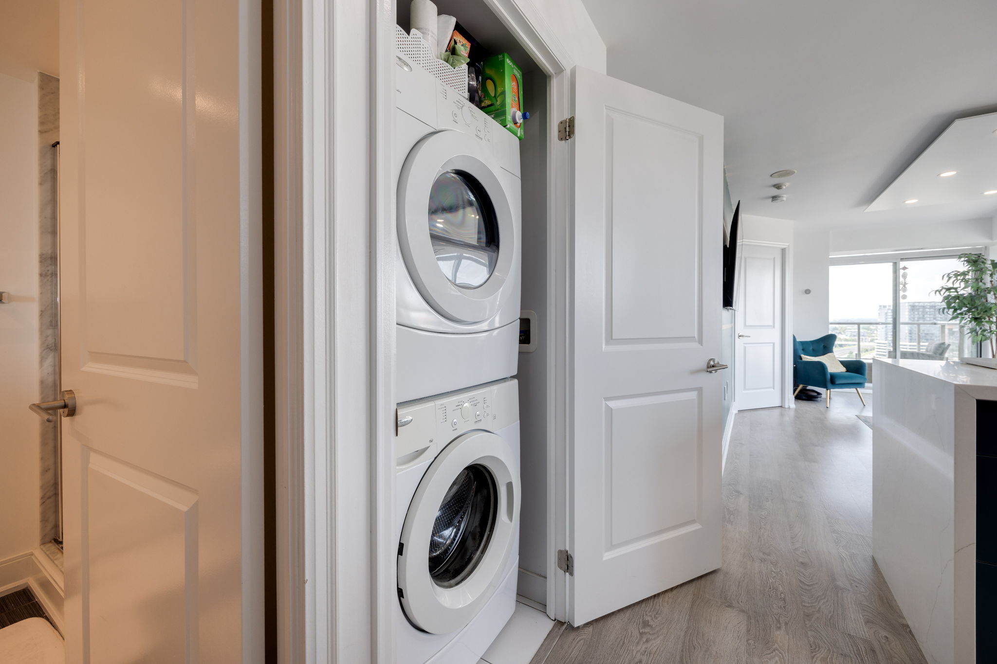 Toronto property showcase — delivered property photograph 25