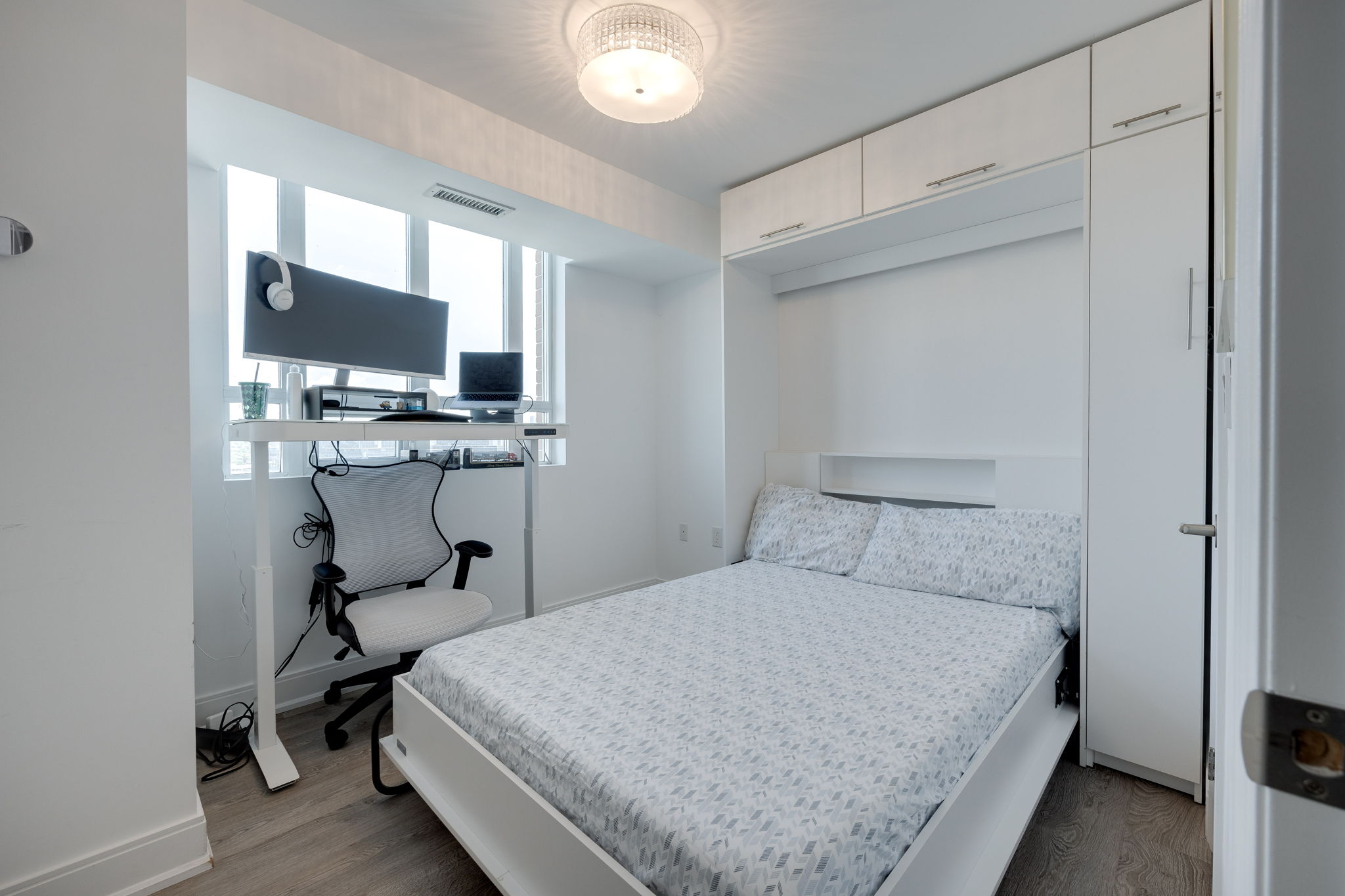 Toronto property showcase — delivered property photograph 19
