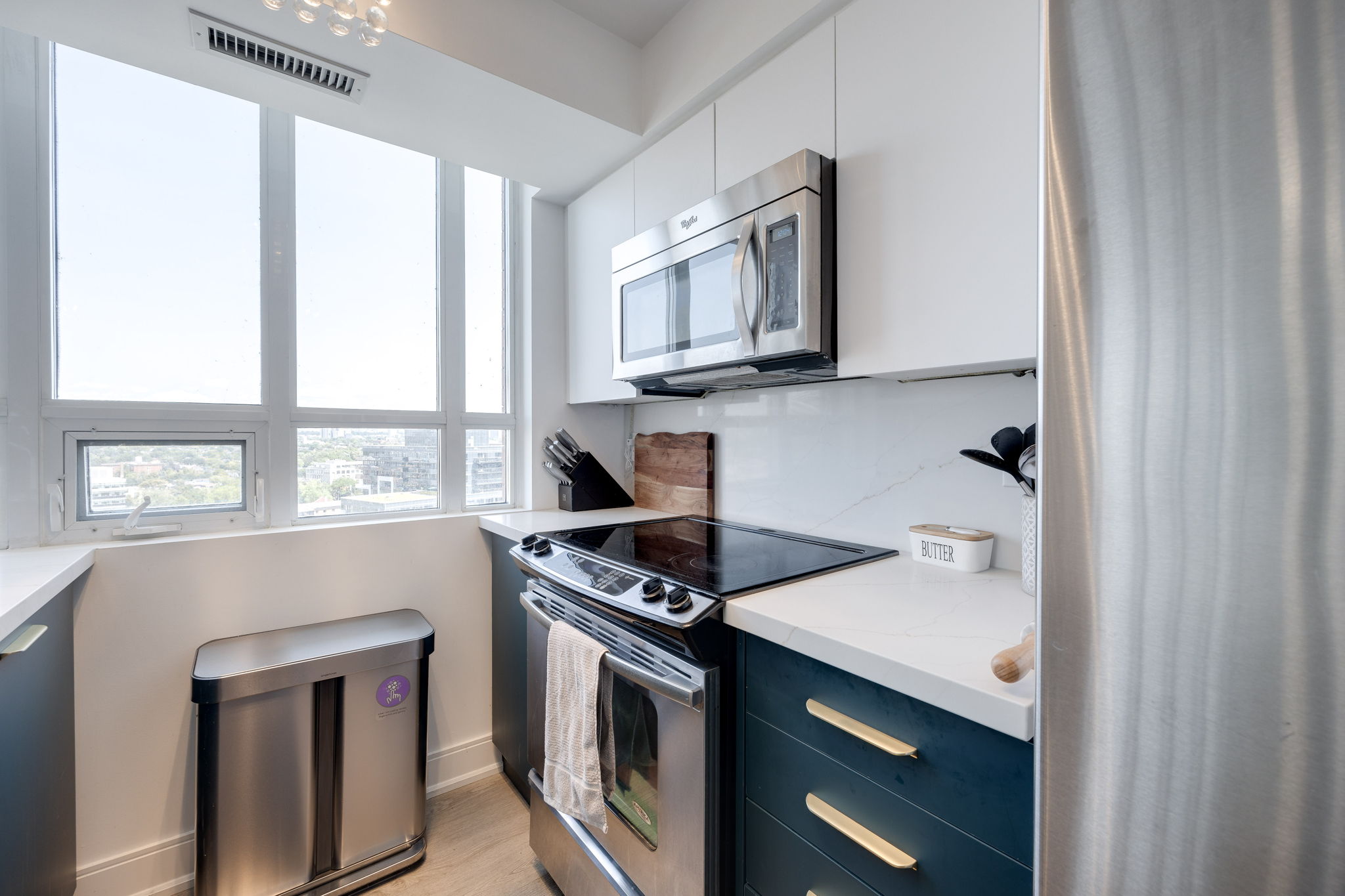Toronto property showcase — delivered property photograph 4