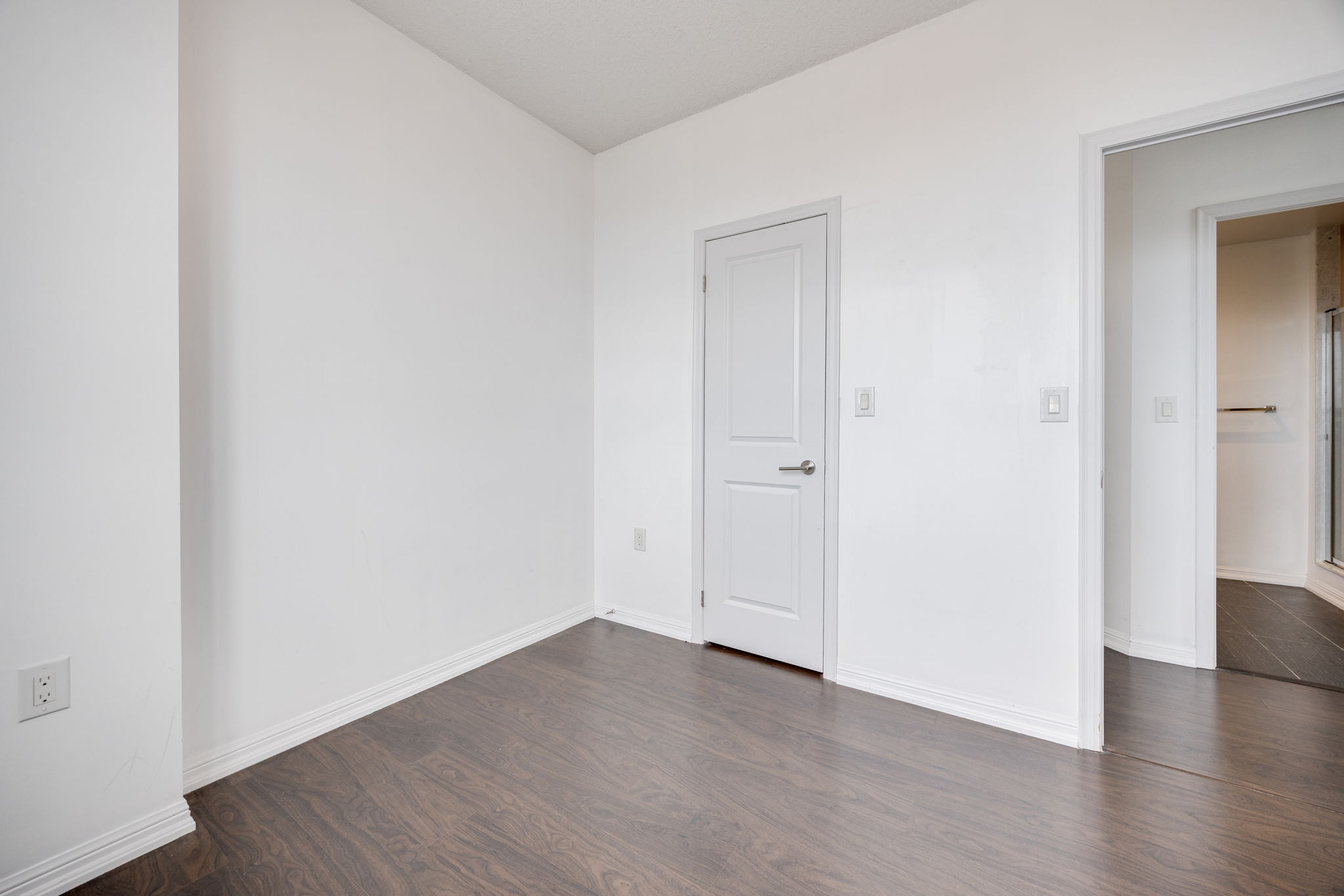 Toronto property showcase — delivered property photograph 22