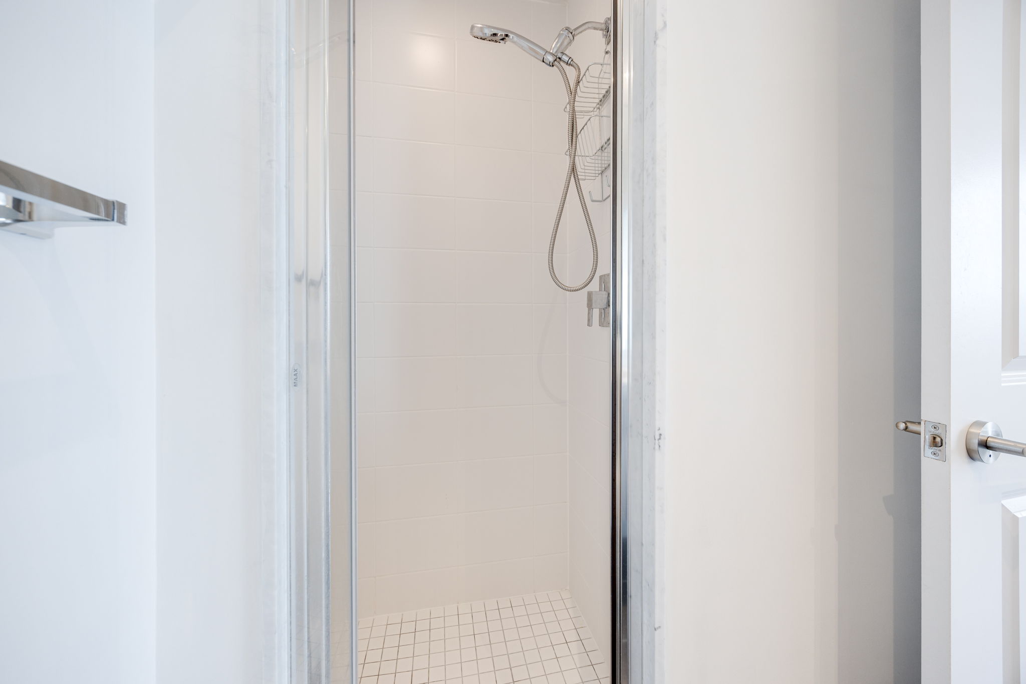 Toronto property showcase — delivered property photograph 25