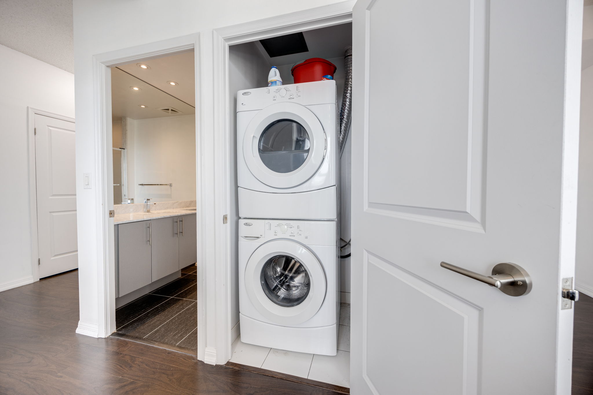 Toronto property showcase — delivered property photograph 26