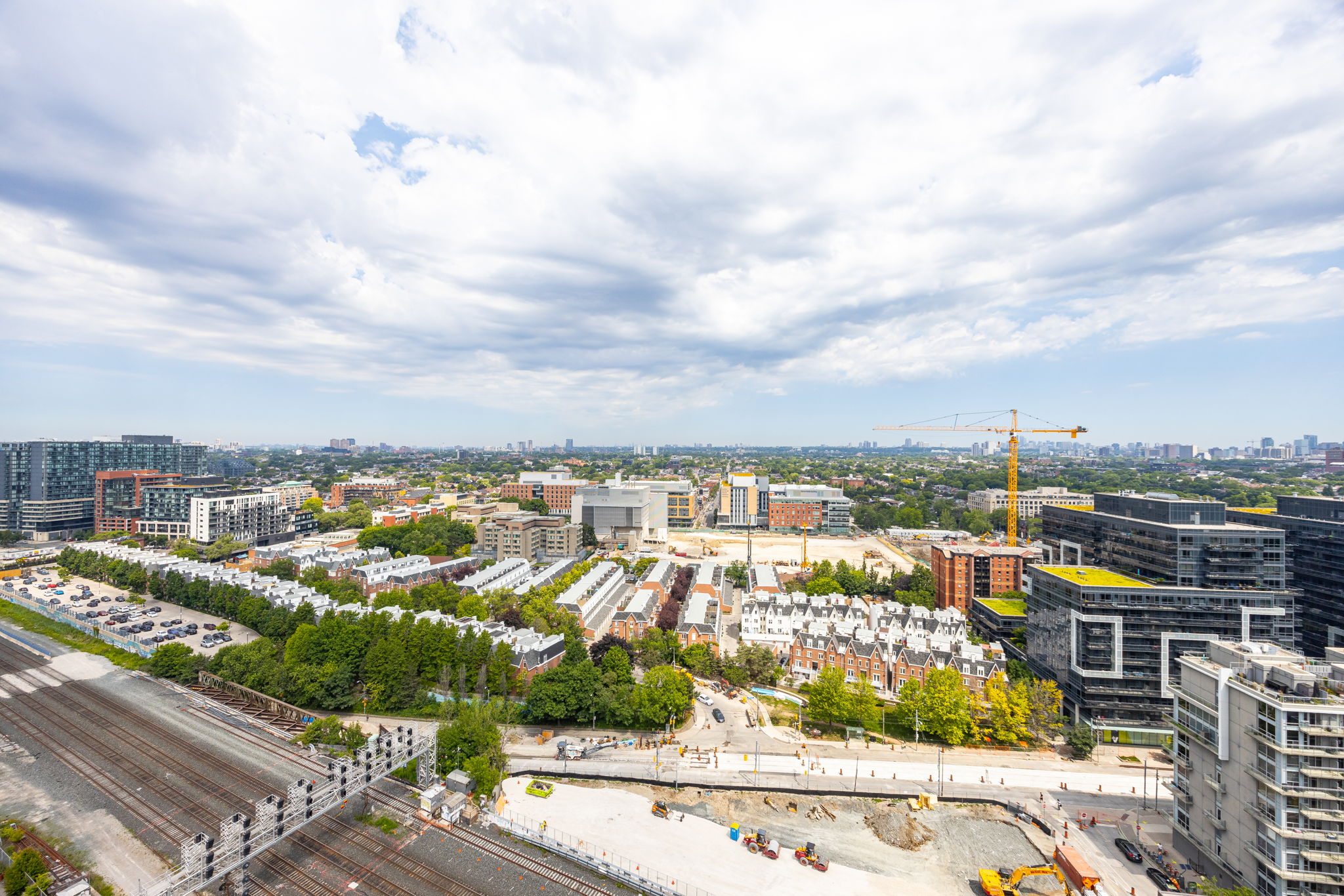 Toronto property showcase — delivered property photograph 32