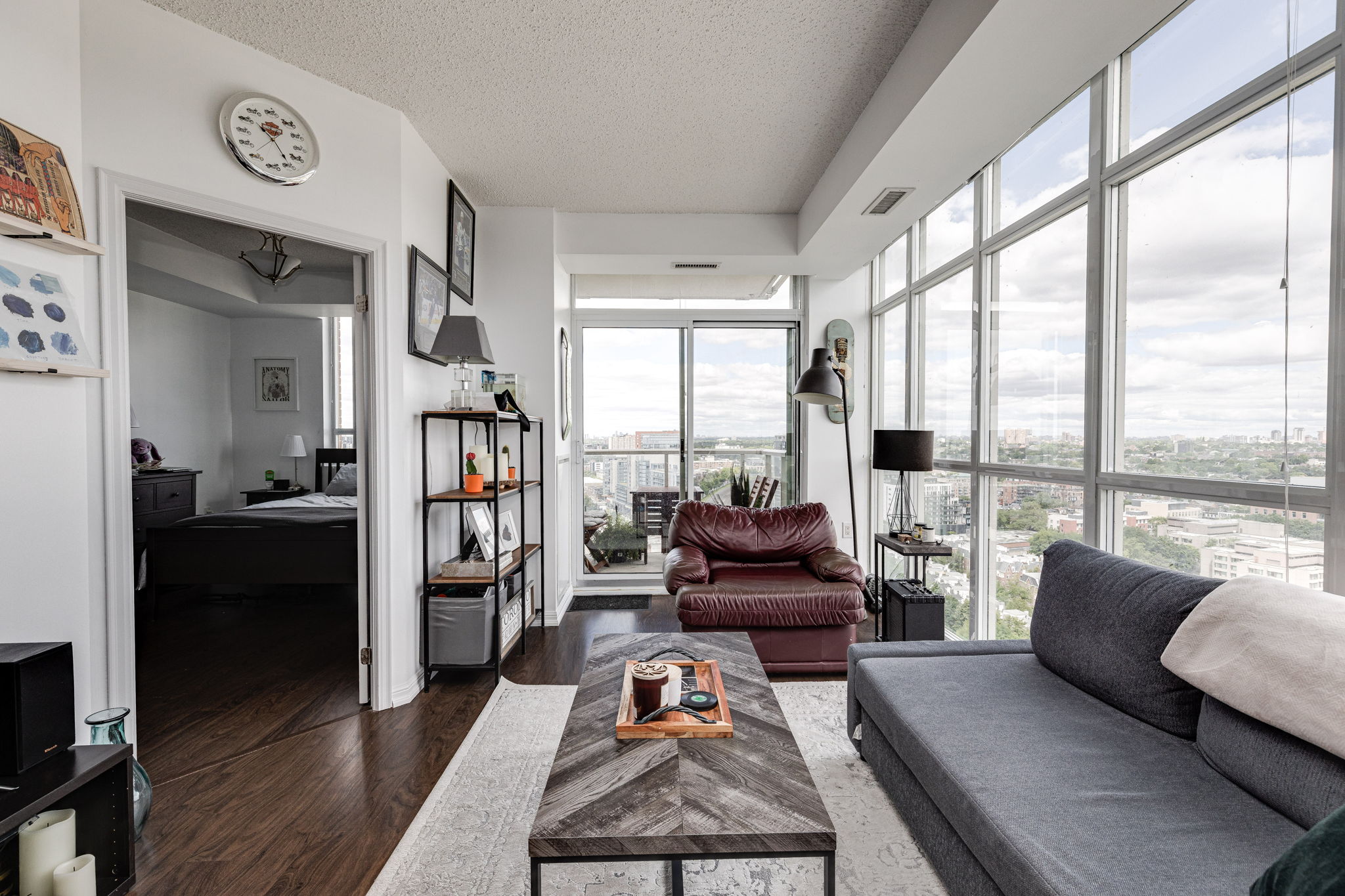 Toronto property showcase — delivered property photograph 14