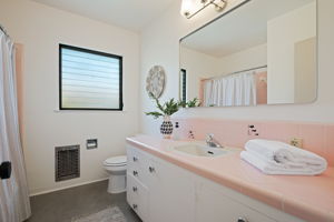 29 - Bathroom 2