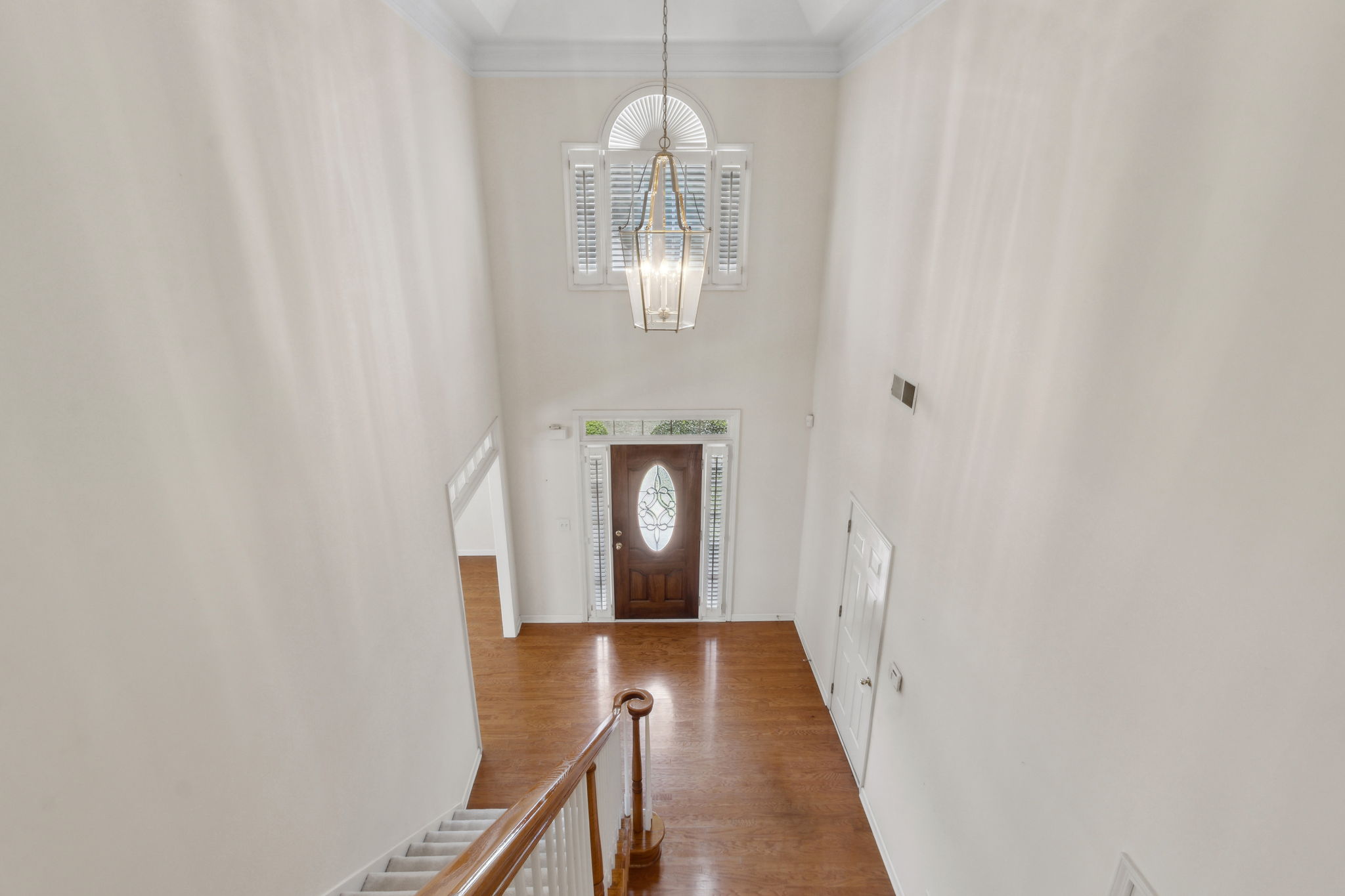 Upstairs Foyer View