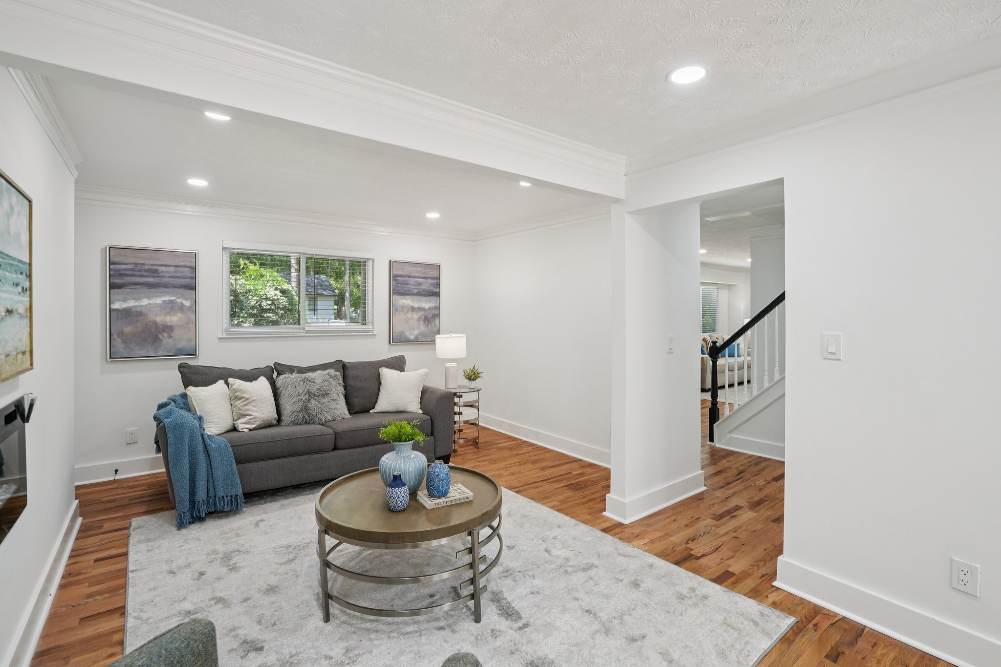 Rockcrest Dr-L0105-013.jpg