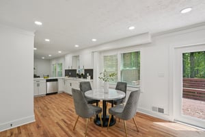 Rockcrest Dr-L0105-019.jpg