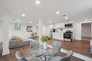 Rockcrest Dr-L0105-024.jpg