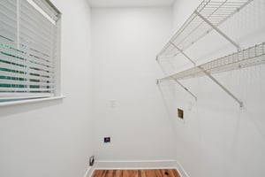 Rockcrest Dr-L0105-031.jpg