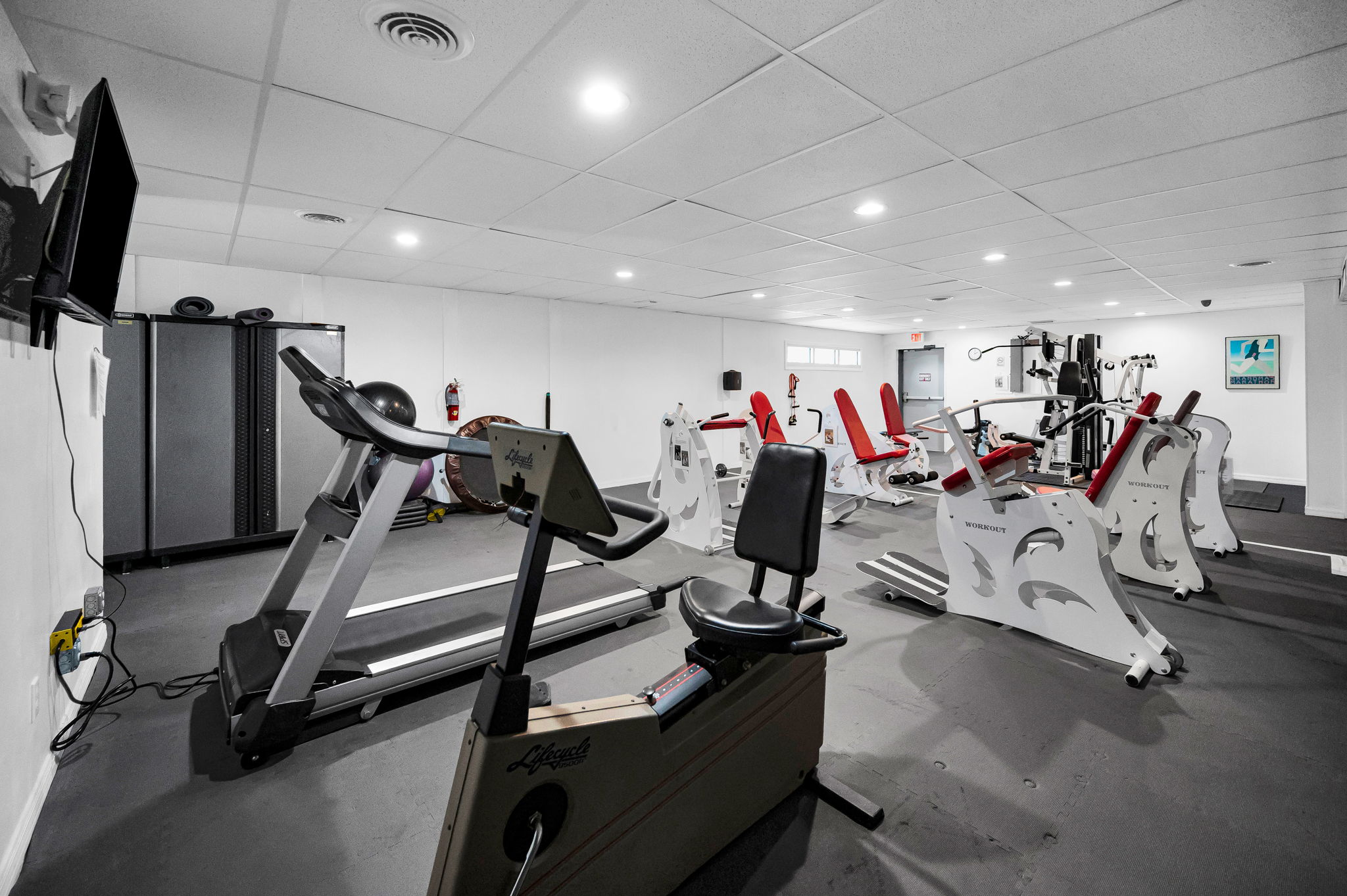 Fitness Room6