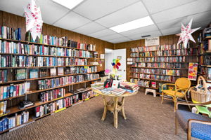 Clubhouse Libraray2