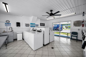 Laundry Room2