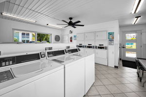 Laundry Room3
