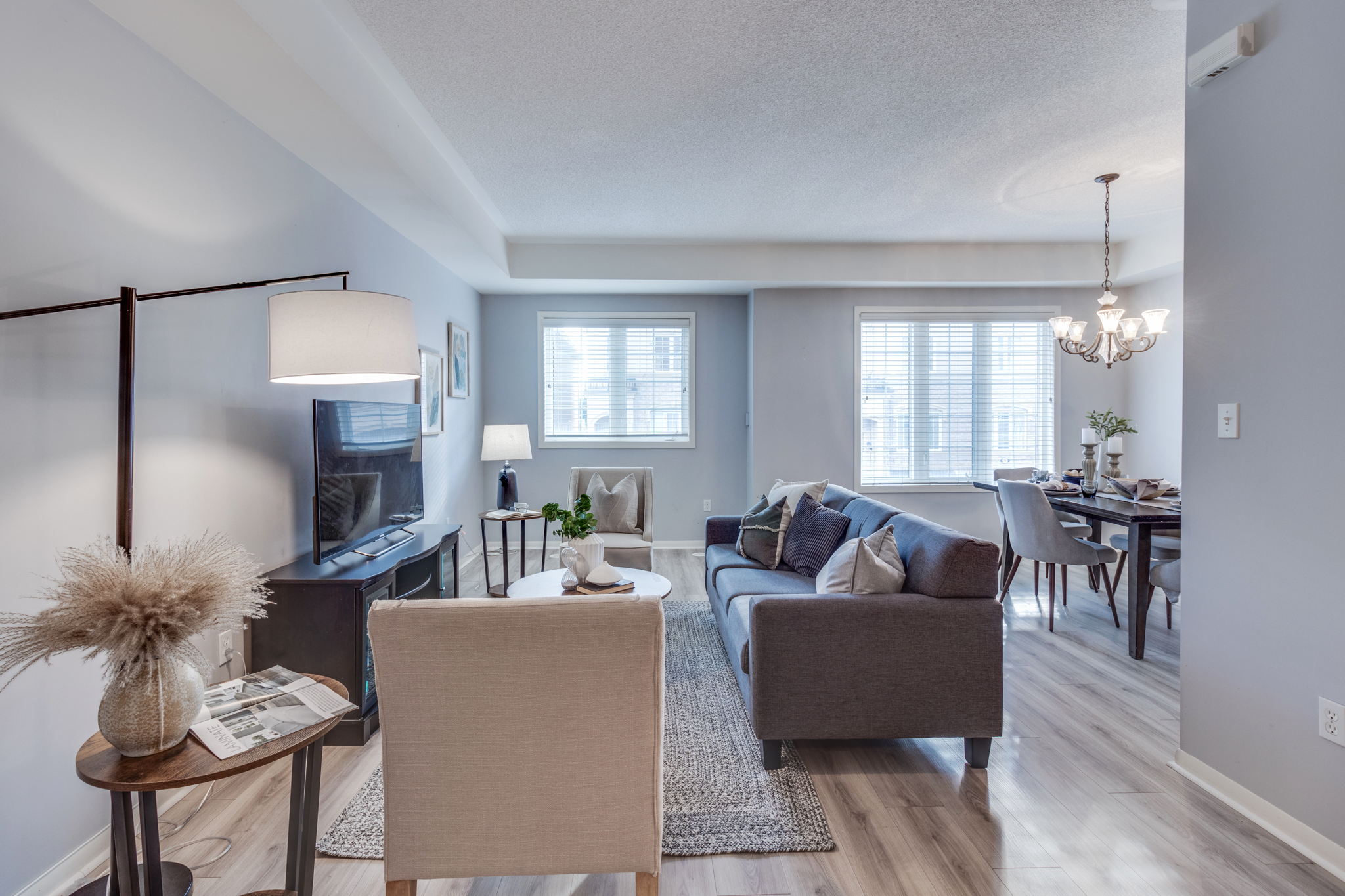 1250 St Martins Dr, Pickering, ON L1W 1L7, Canada Photo 10