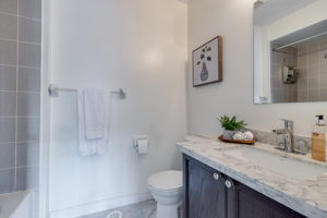 1250 St Martins Dr, Pickering, ON L1W 1L7, Canada Photo 34