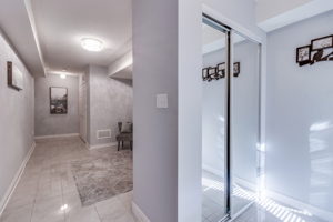 1250 St Martins Dr, Pickering, ON L1W 1L7, Canada Photo 5