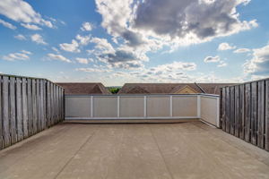 1250 St Martins Dr, Pickering, ON L1W 1L7, Canada Photo 40