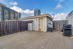 1250 St Martins Dr, Pickering, ON L1W 1L7, Canada Photo 43
