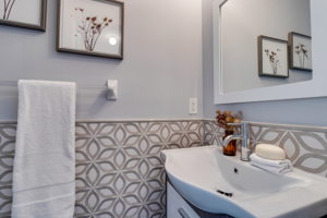 1250 St Martins Dr, Pickering, ON L1W 1L7, Canada Photo 21