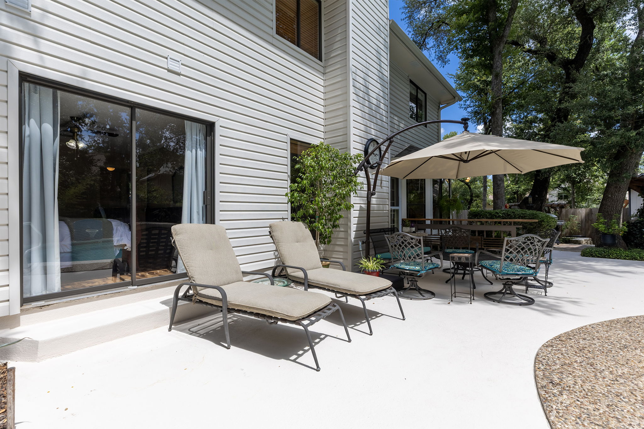 Chill, read, or take a cold one here!