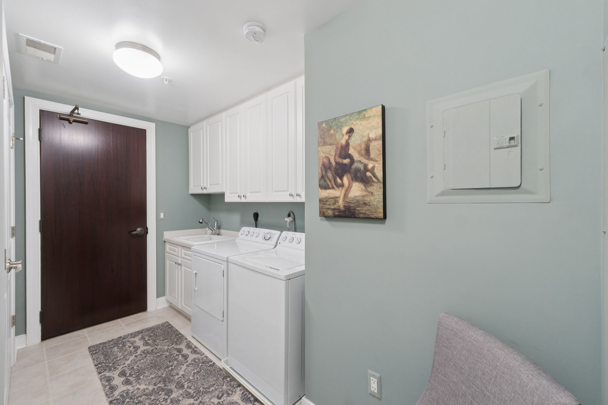 In-Unit Laundry