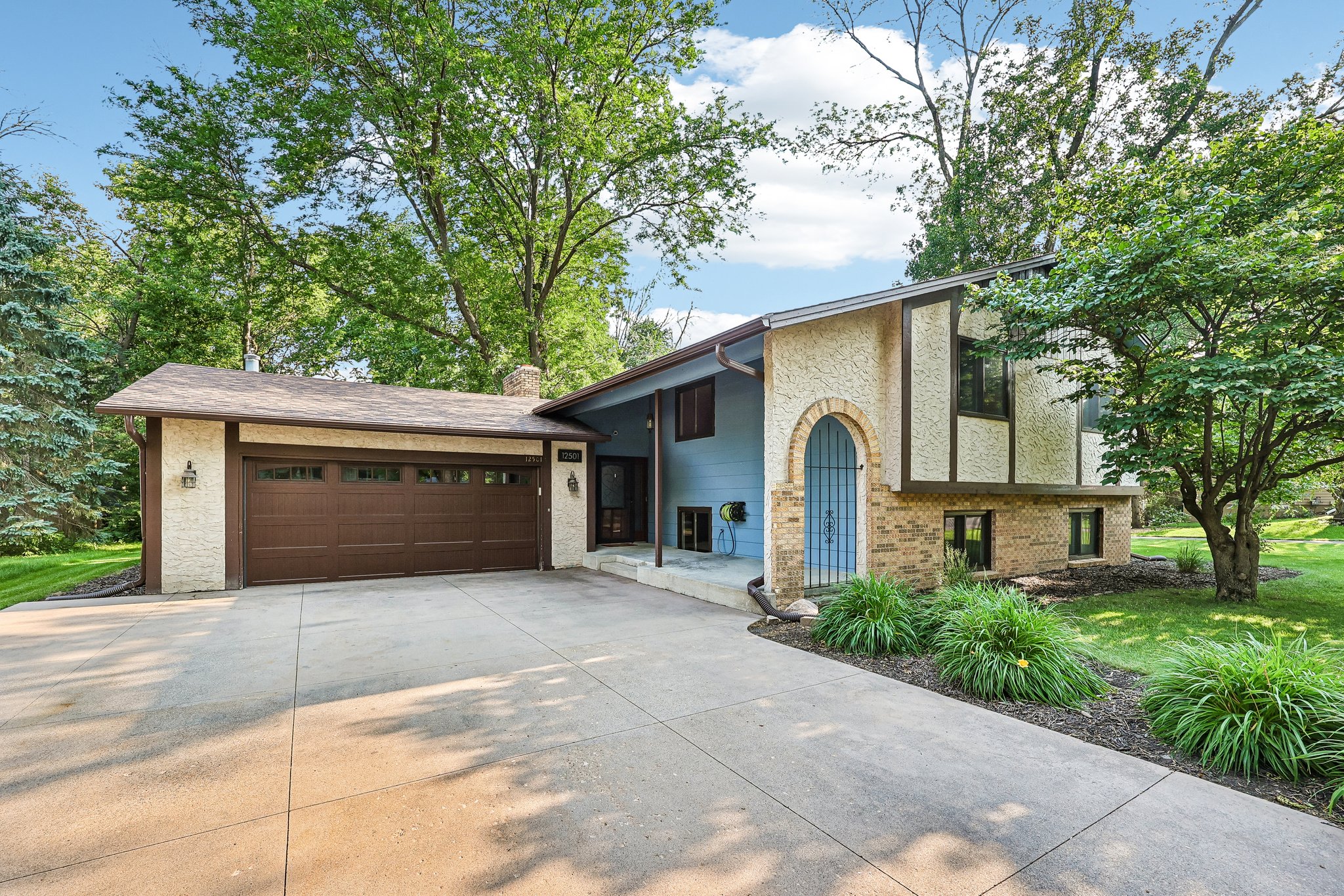 63rd Ave-S0107-003.jpg