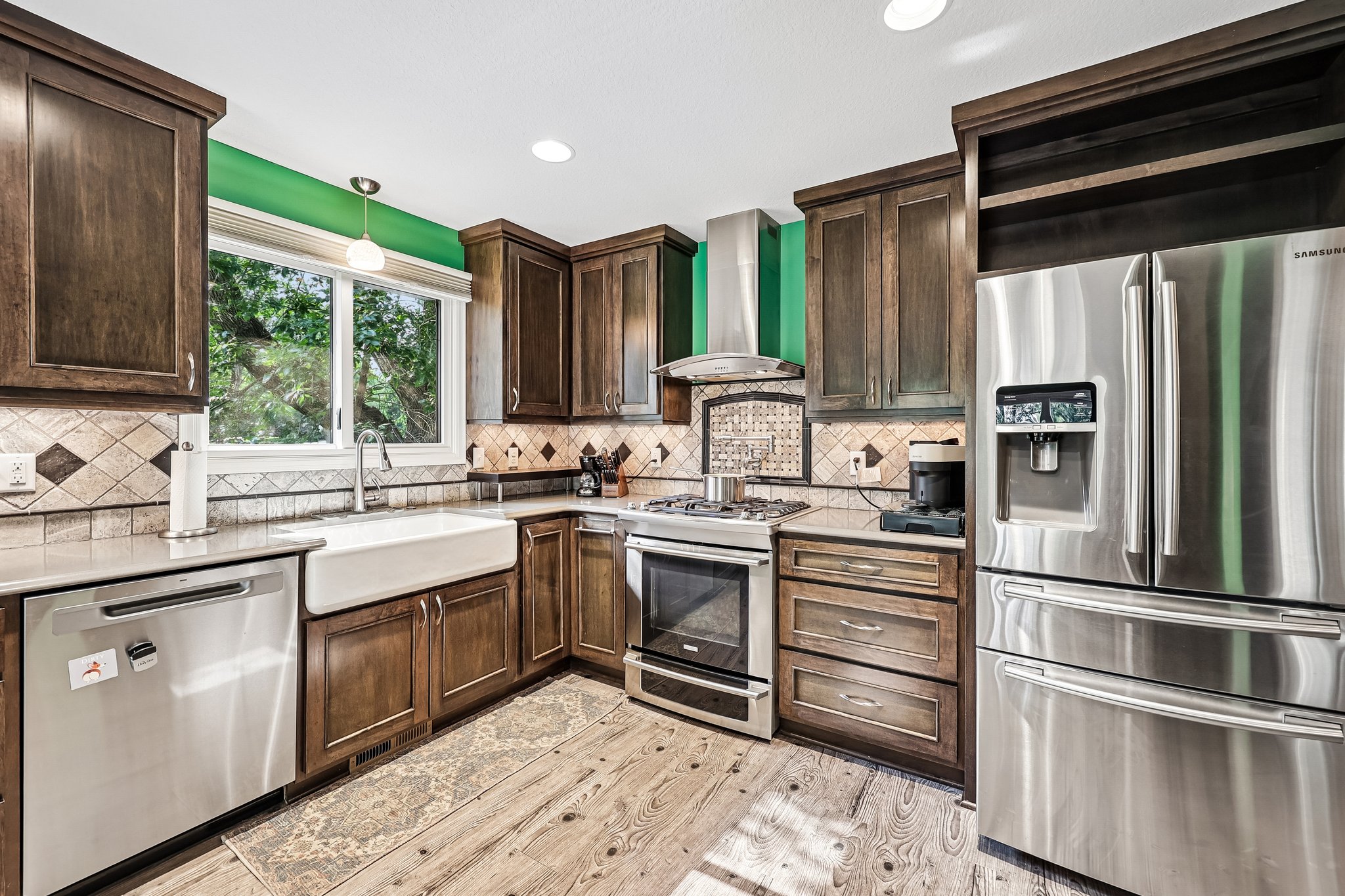 63rd Ave-S0107-020.jpg