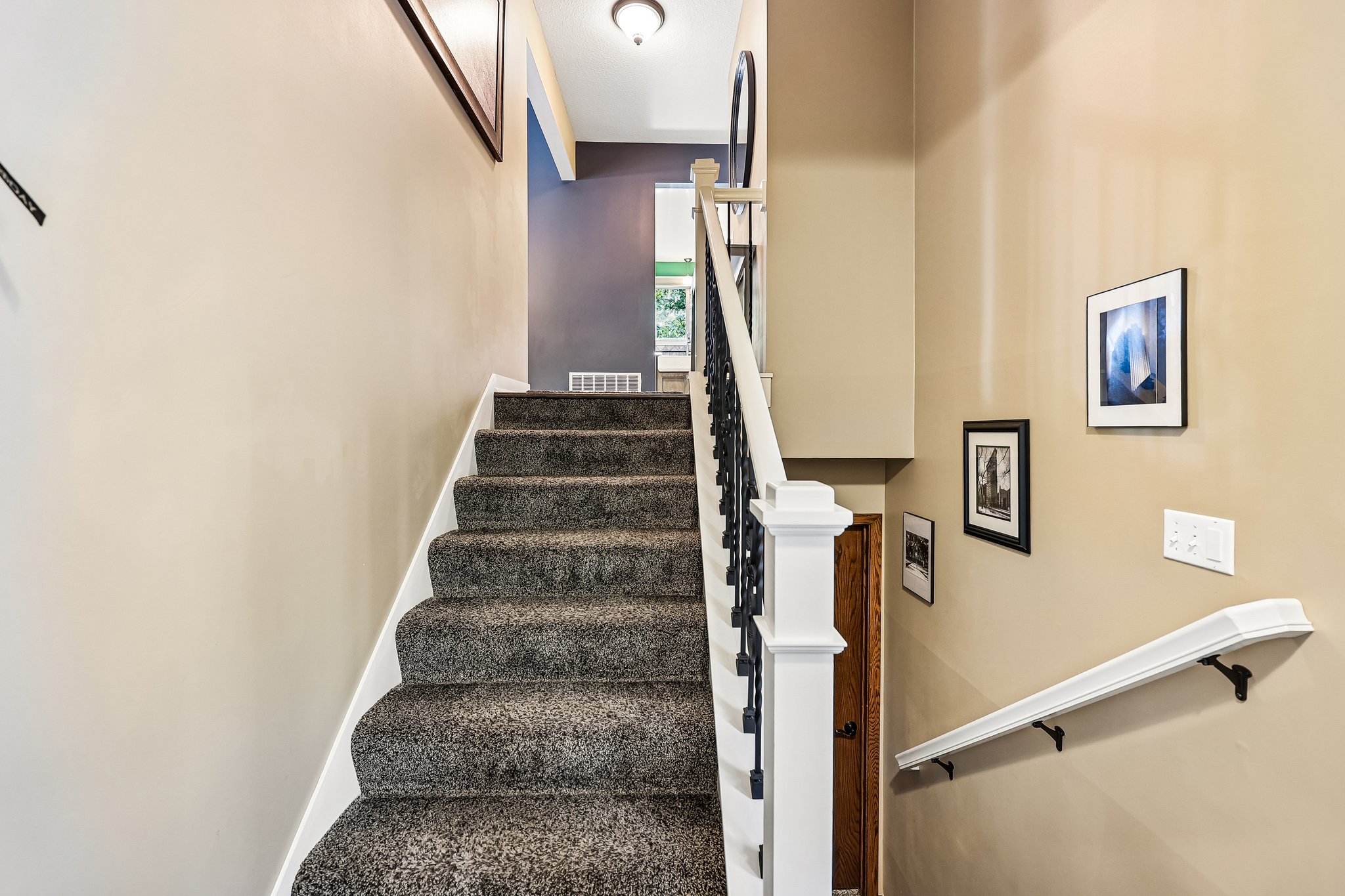 63rd Ave-S0107-049.jpg
