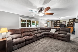 63rd Ave-S0107-011.jpg