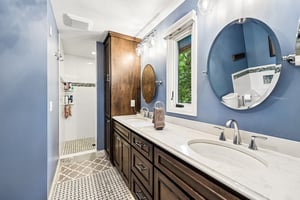 63rd Ave-S0107-036.jpg