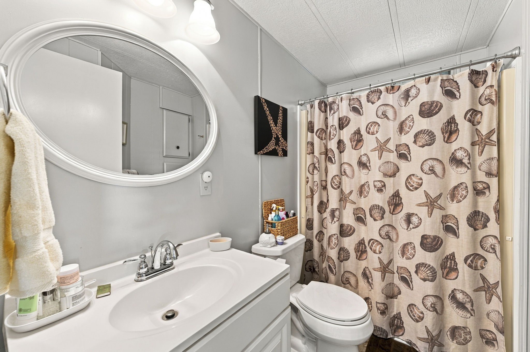 Interiors (20)