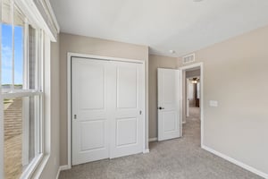 Challenge Wy-S2005-026.jpg